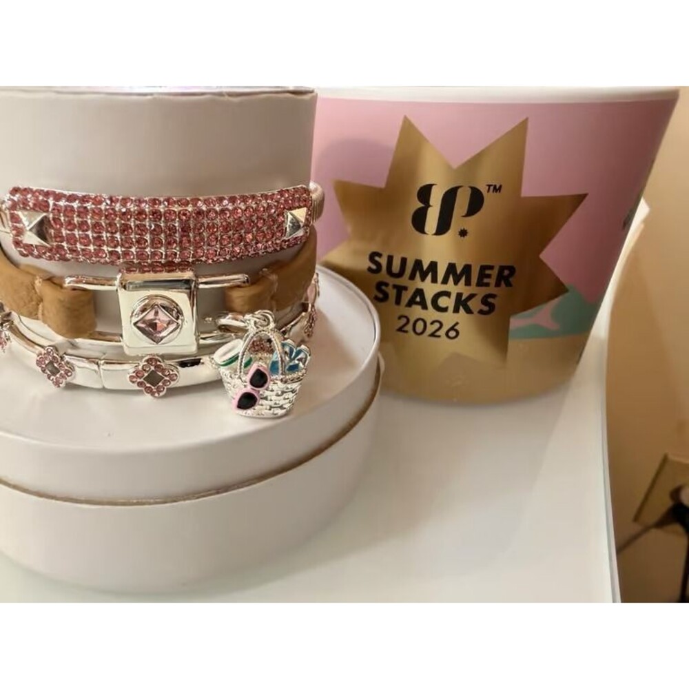 Sunglasses in Basket Silver Summer Stack 2026
